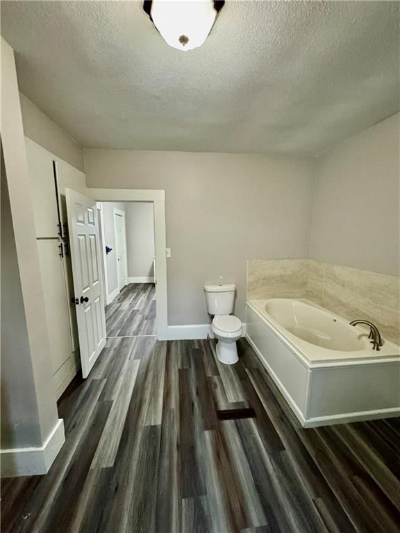 601 Lewis Street — photo 9