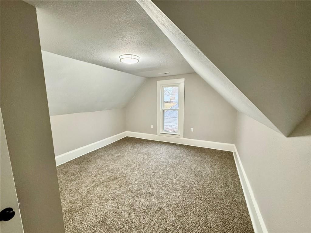 601 Lewis Street — photo 10
