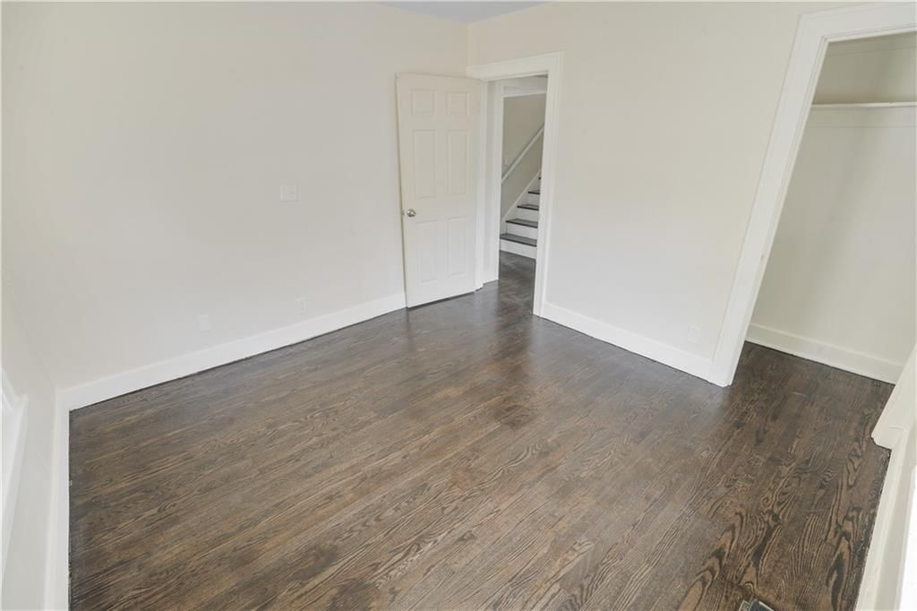 930 S Washington Street — photo 13