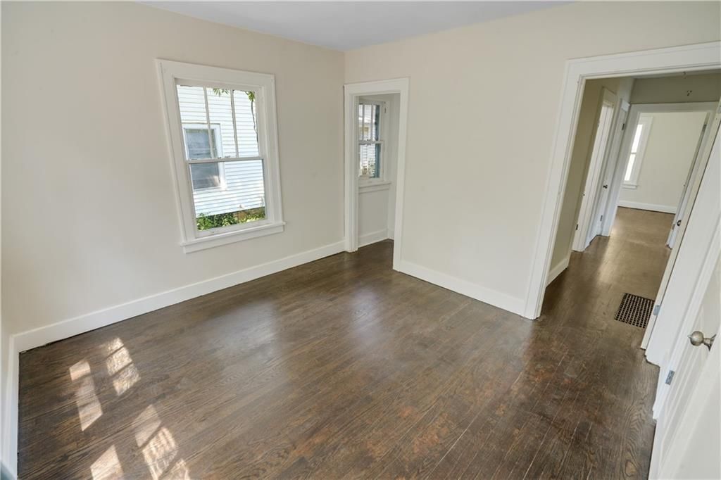 930 S Washington Street — photo 9