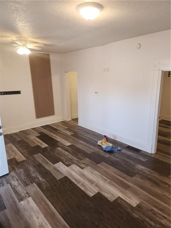 2501 S 11th Street — photo 5