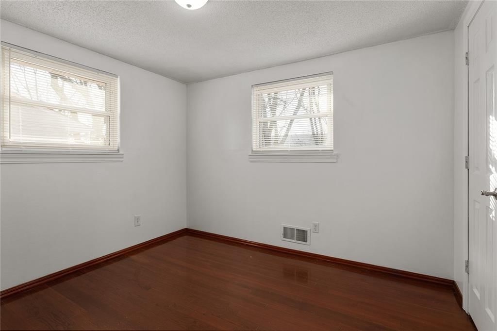 4505 NE Sunnybrook Lane — photo 17