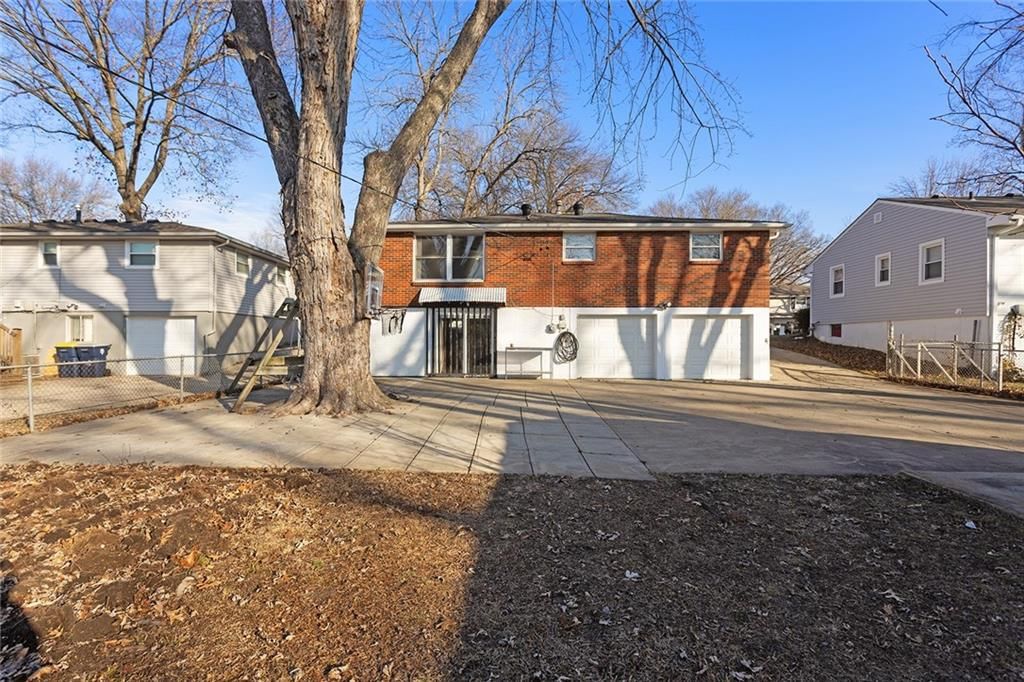 4505 NE Sunnybrook Lane — photo 32