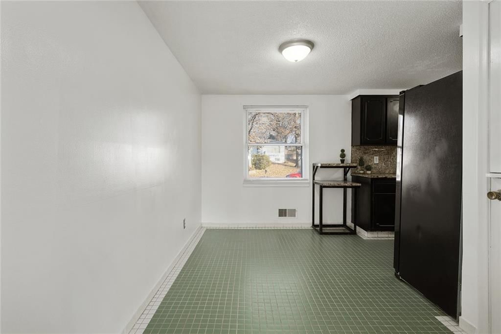 4505 NE Sunnybrook Lane — photo 8