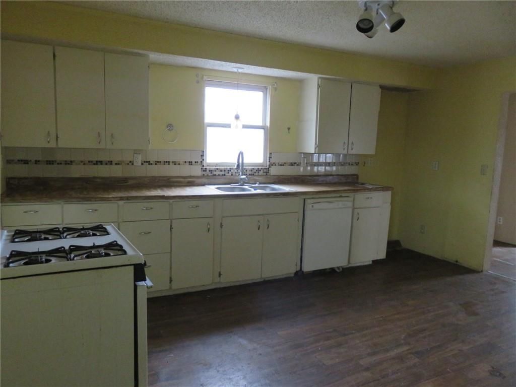 404 S 24th Street — photo 14