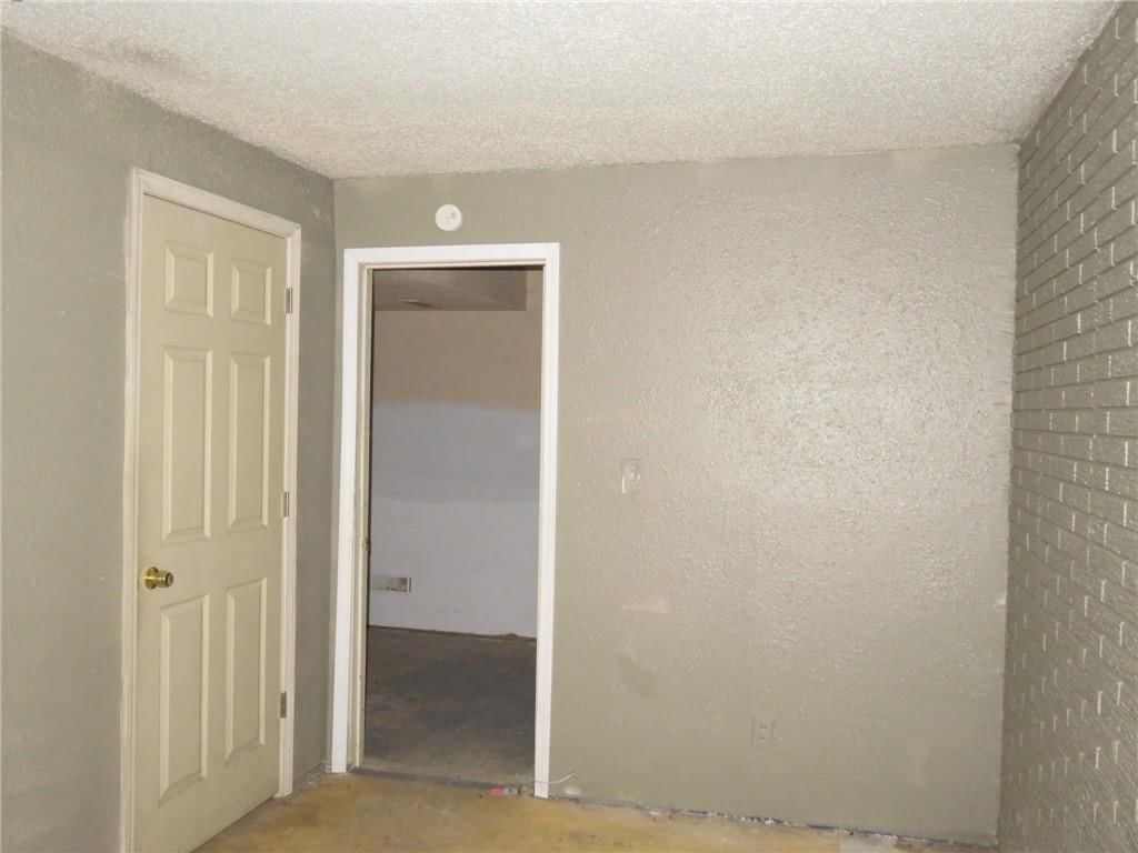 404 S 24th Street — photo 20
