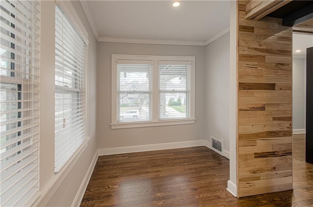 1012 W 71st Terrace — photo 24
