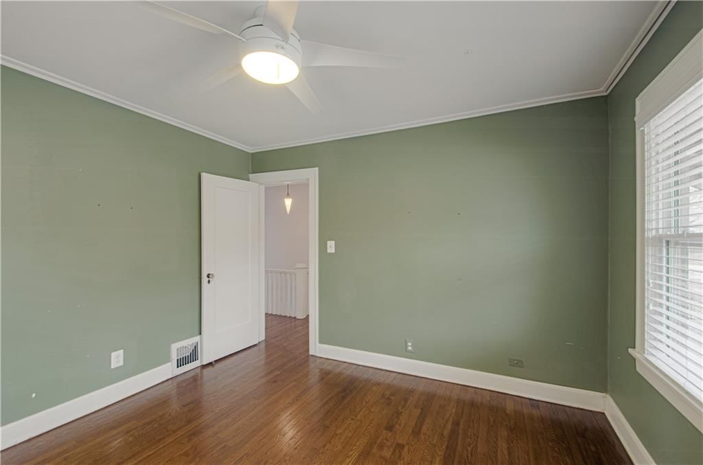 1012 W 71st Terrace — photo 27