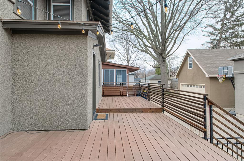 1012 W 71st Terrace — photo 36