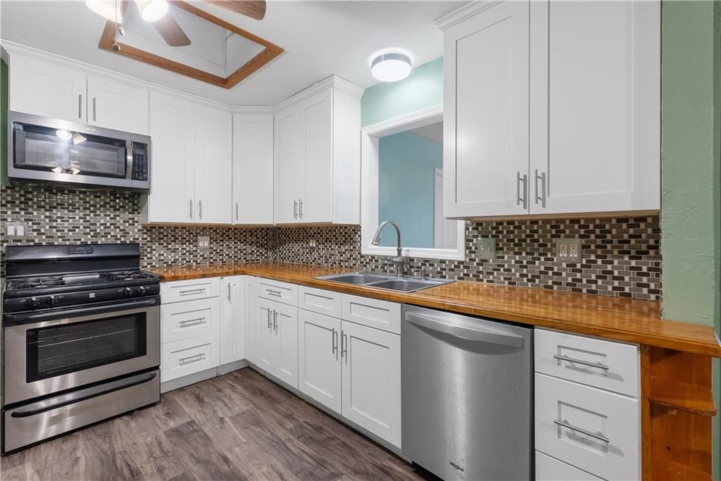 8212 E 85th Terrace — photo 8