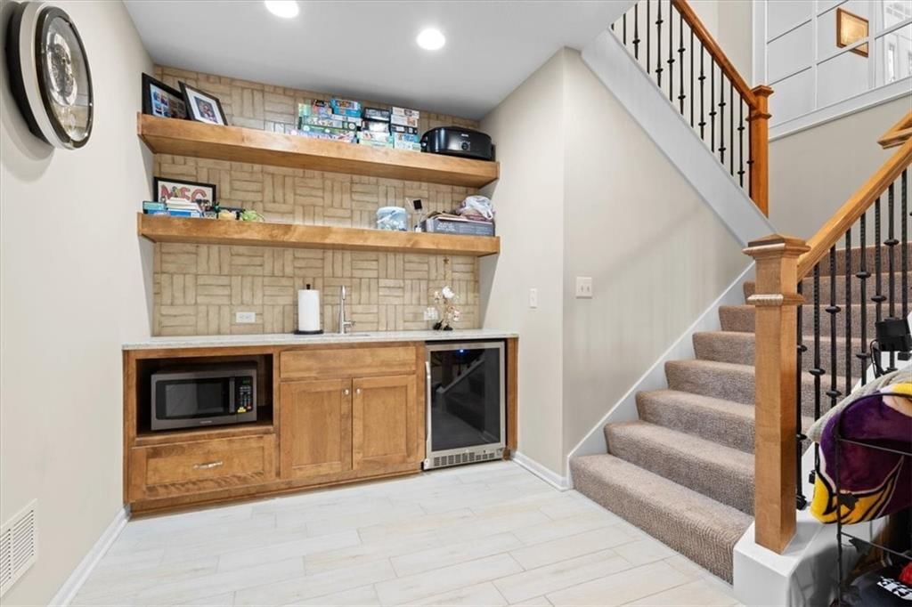 4325 Lakeview Terrace — photo 31