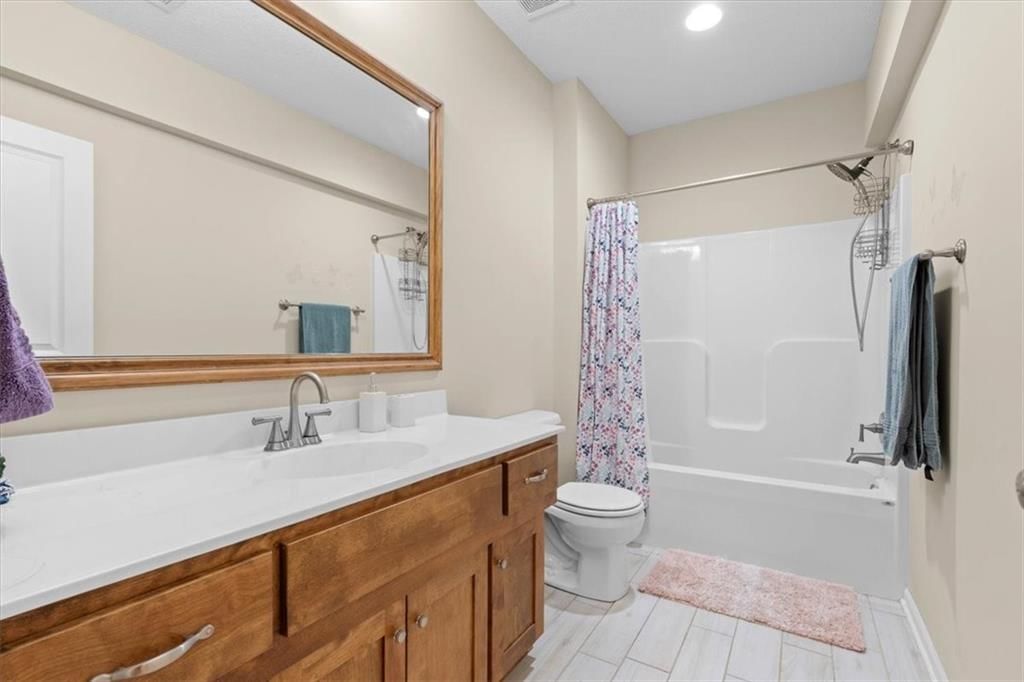 4325 Lakeview Terrace — photo 33