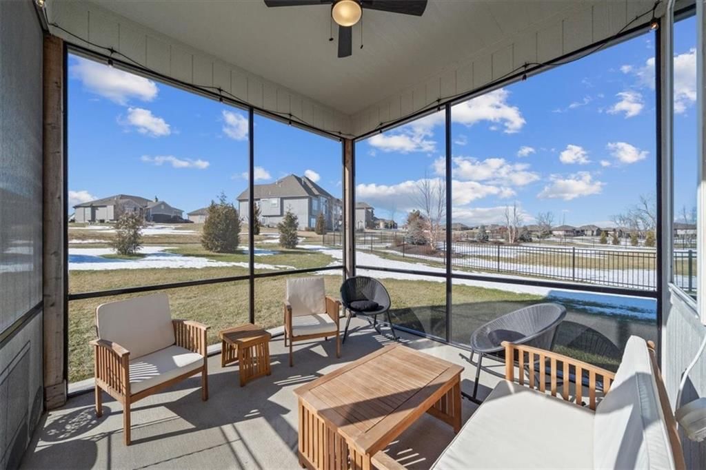 4300 Lakeshore Drive — photo 24