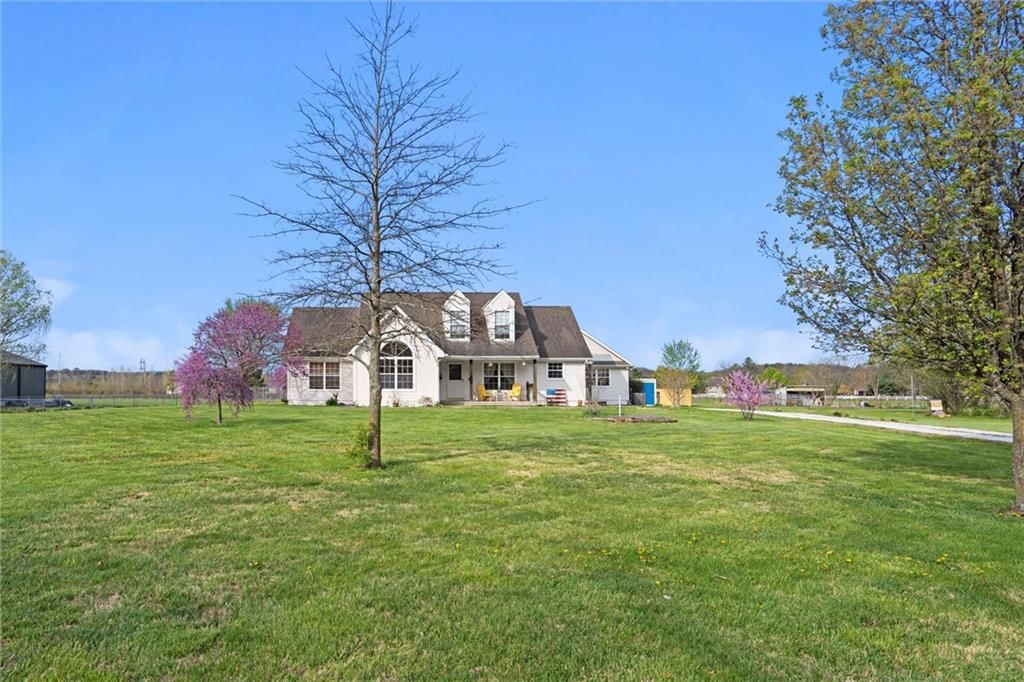 9310 Valley Garden Drive — photo 3