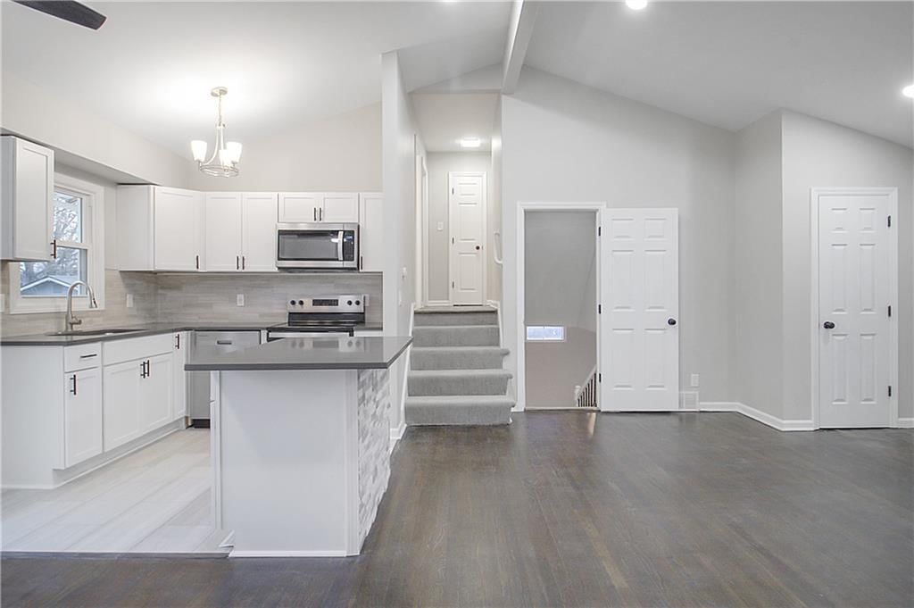 7502 N Avalon Street — photo 10