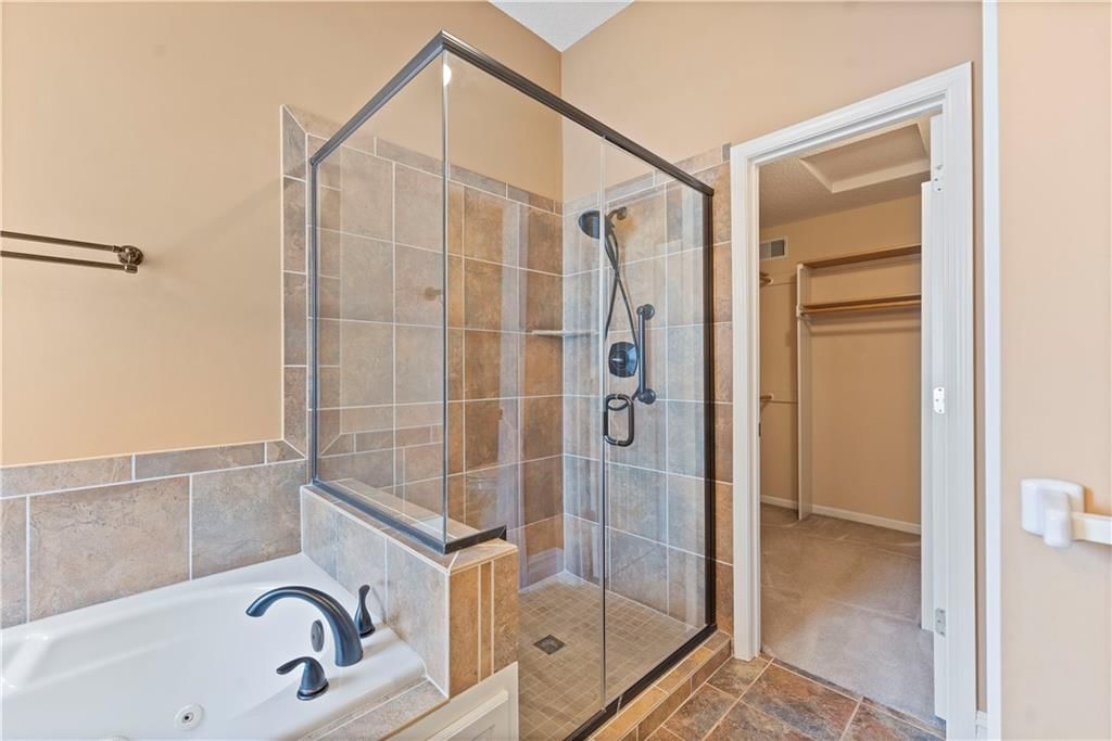17812 E 30th Street — photo 11