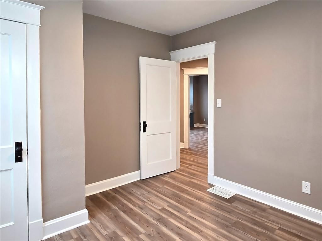 340 Cypress Avenue — photo 34