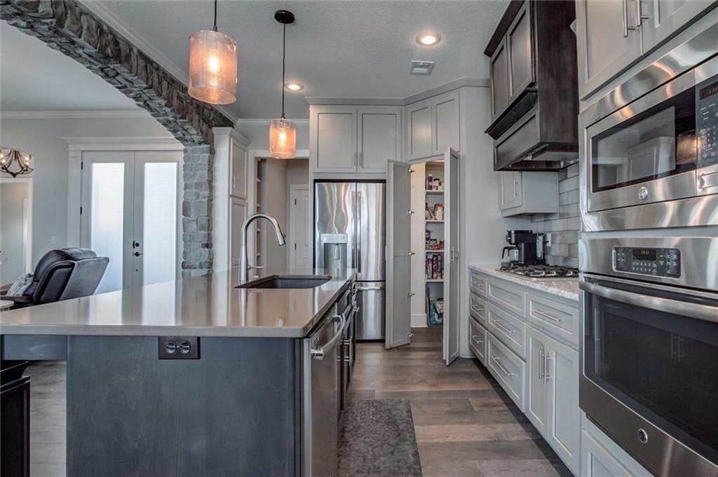 9856 Garden Street — photo 16