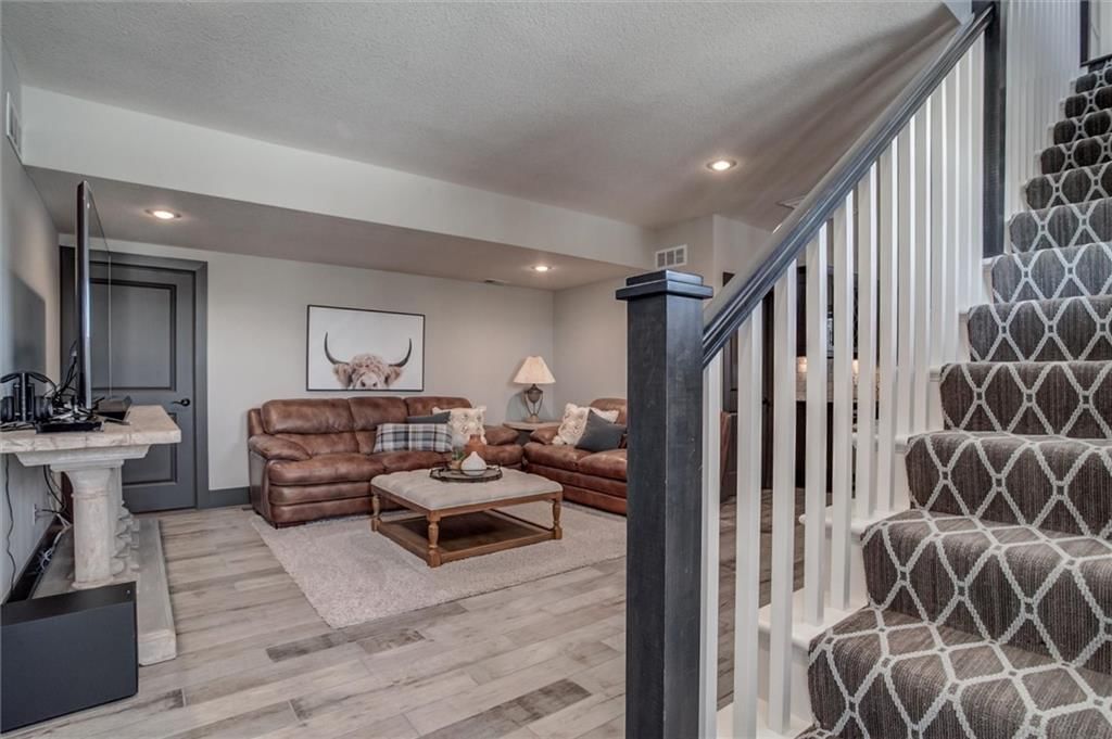 9856 Garden Street — photo 26