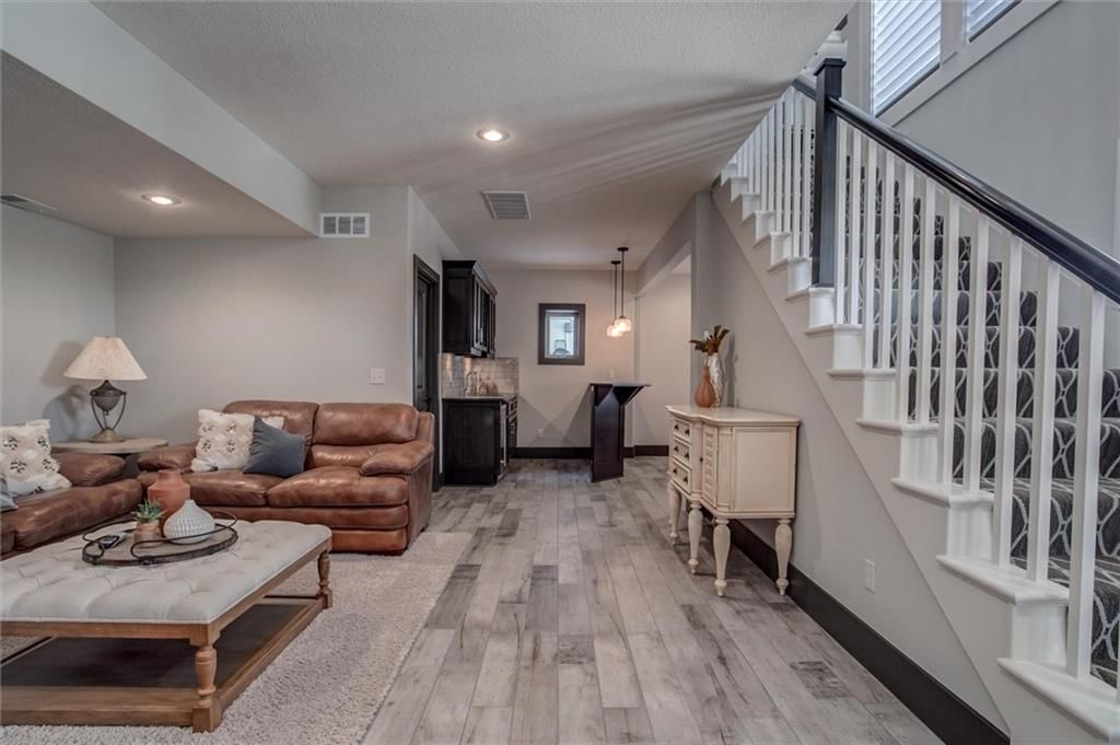 9856 Garden Street — photo 27