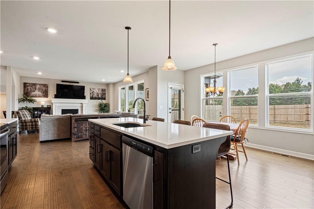 10605 N Fisk Avenue — photo 11