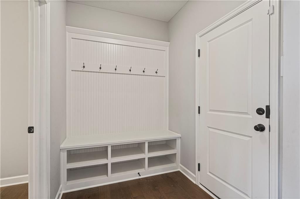 10605 N Fisk Avenue — photo 13