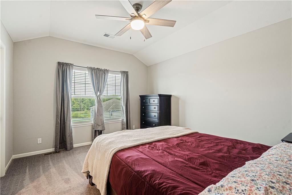 10605 N Fisk Avenue — photo 19