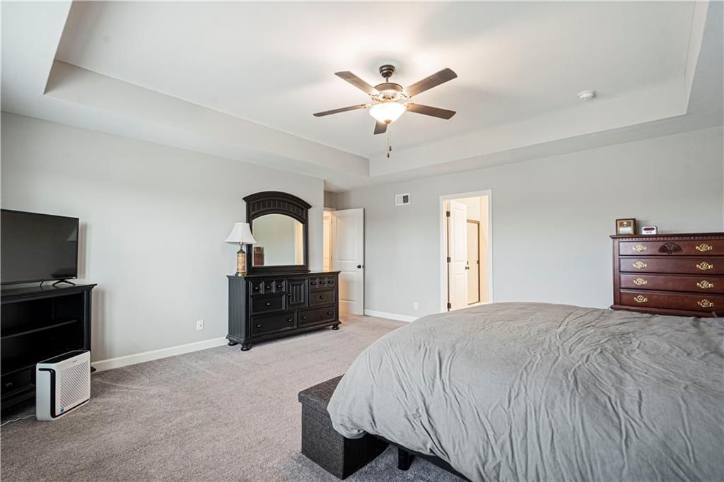 10605 N Fisk Avenue — photo 24