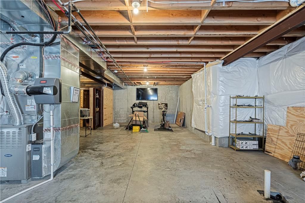 10605 N Fisk Avenue — photo 29