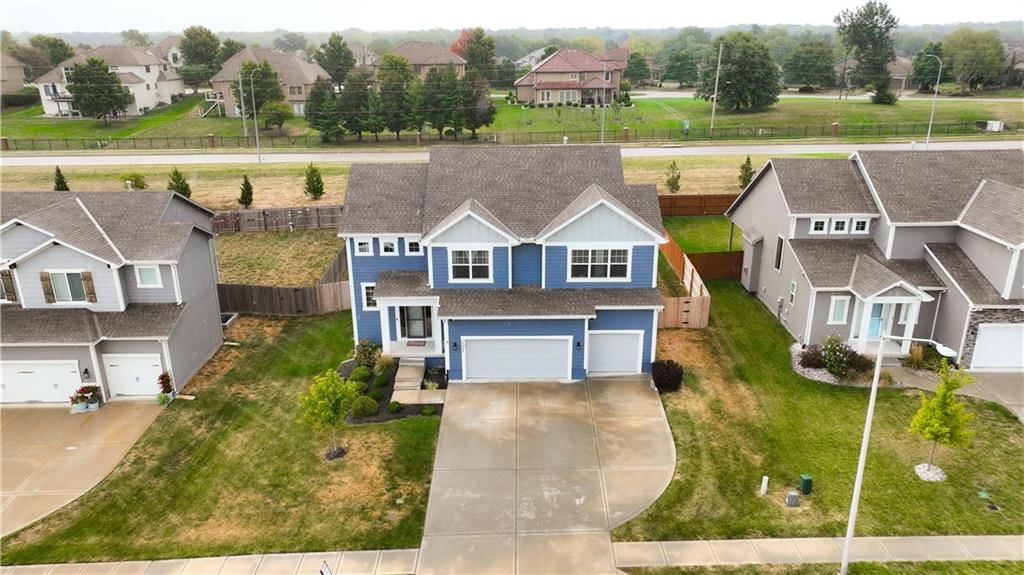 10605 N Fisk Avenue — photo 33