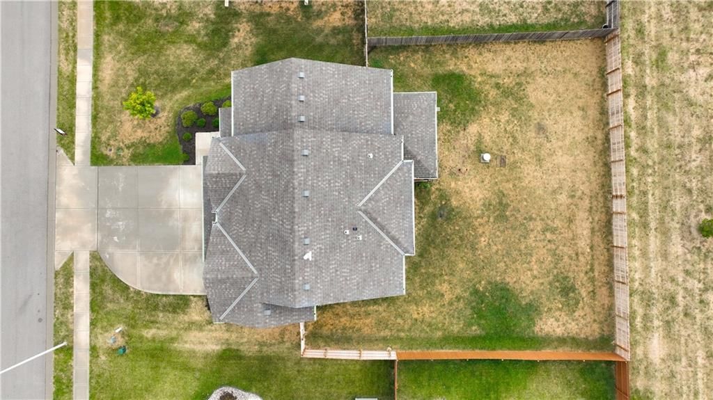 10605 N Fisk Avenue — photo 35