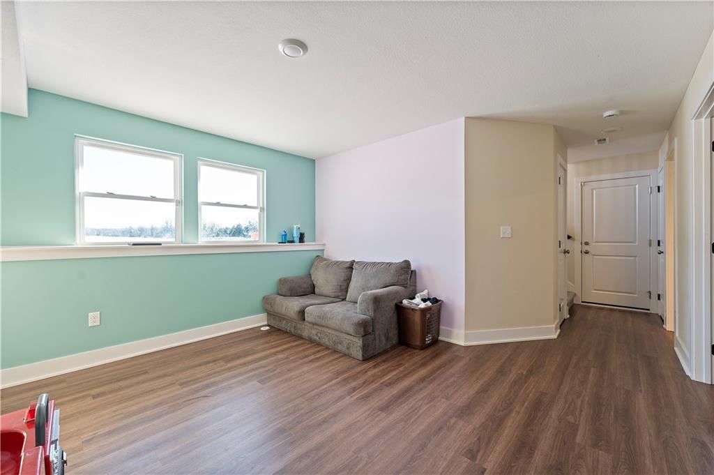 2220 Pemberton Drive — photo 18