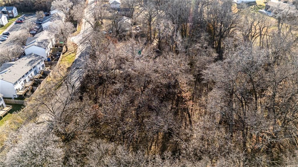3706 N Cleveland Avenue — photo 2