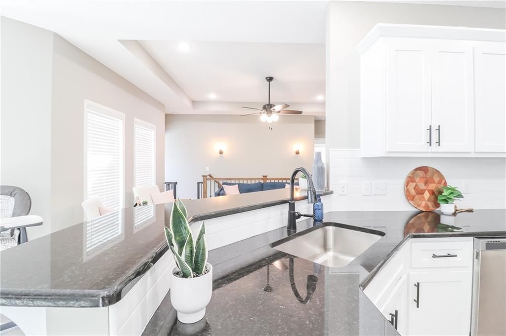 1506 Stoneybrooke Drive — photo 8