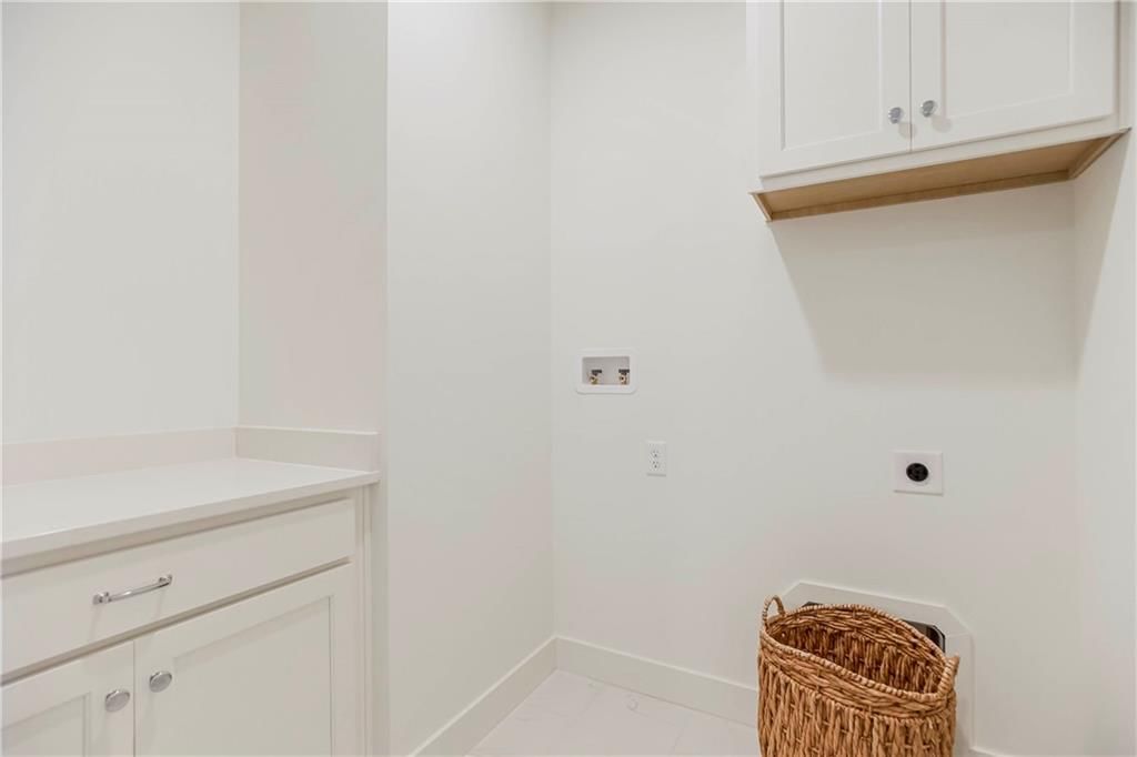 4218 W 158TH Terrace — photo 30