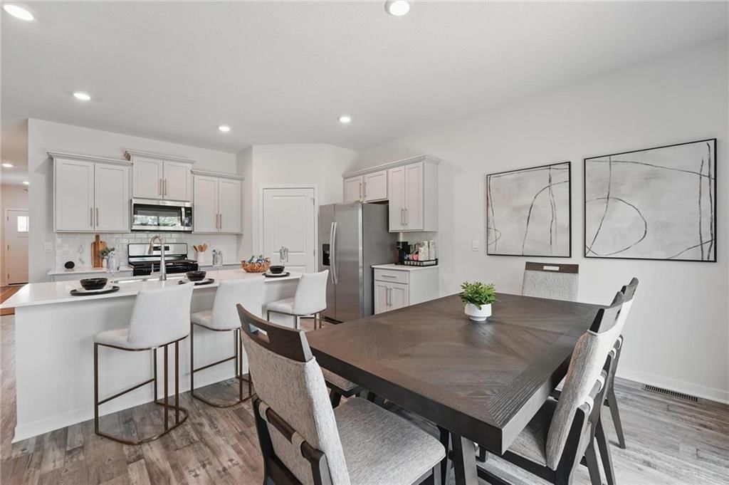 10284 Sorano Drive — photo 16