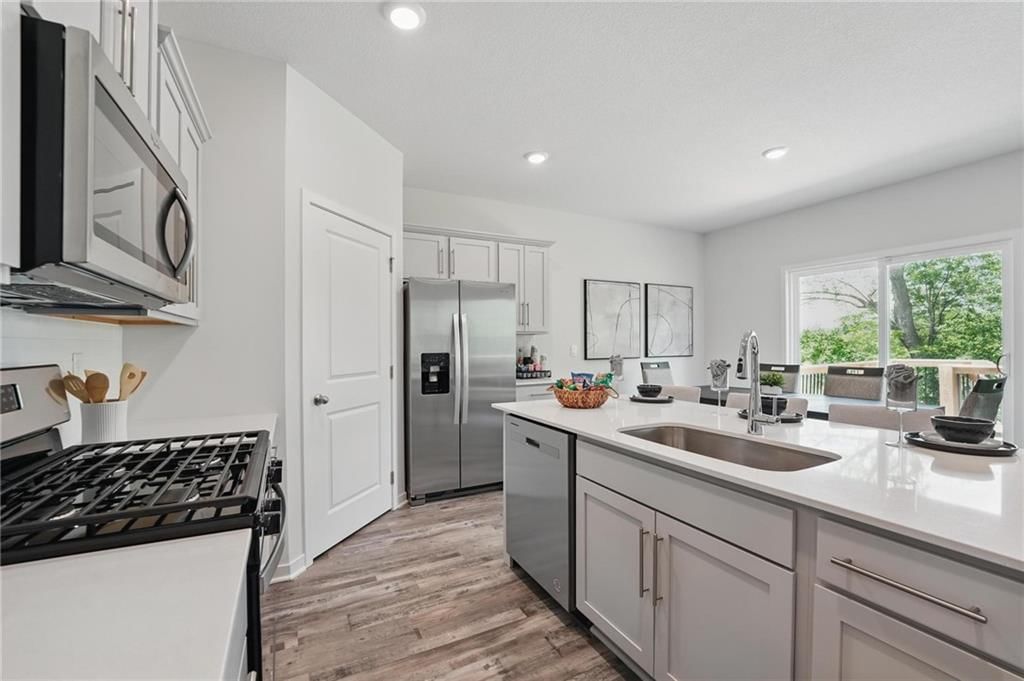 10284 Sorano Drive — photo 10