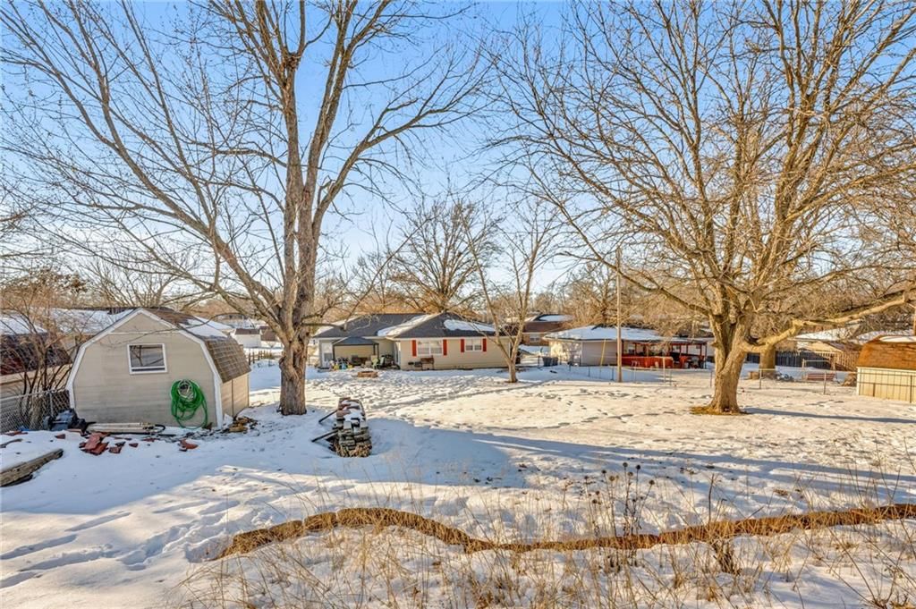 3620 Powell Street — photo 24