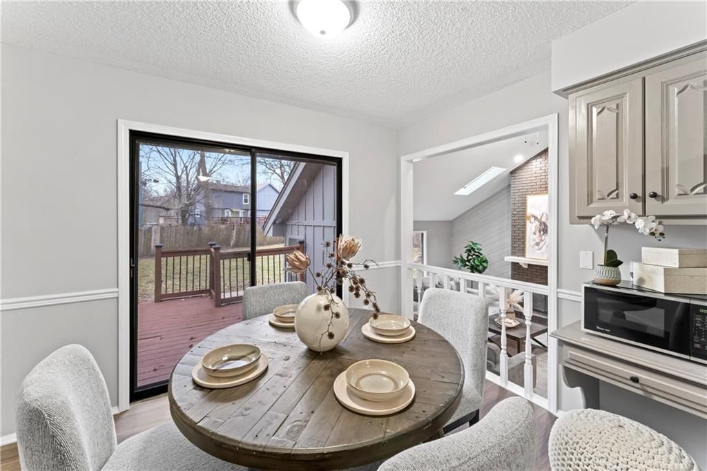 1217 E Jamestown Drive — photo 17