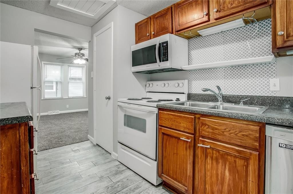812 S Savage Street — photo 15