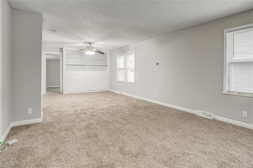 812 S Savage Street — photo 5