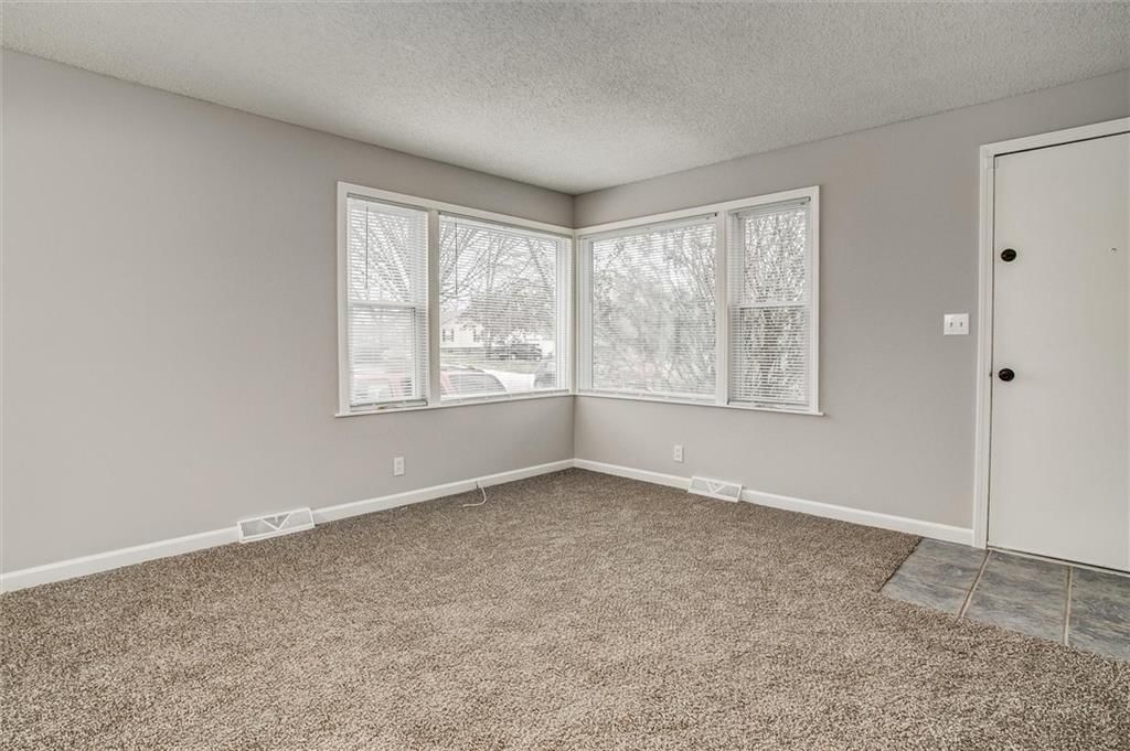 812 S Savage Street — photo 6