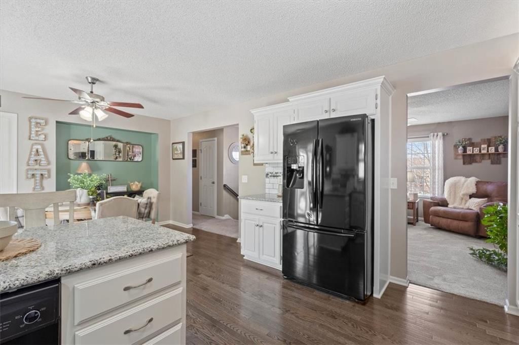 707 Hibiscus Circle — photo 13