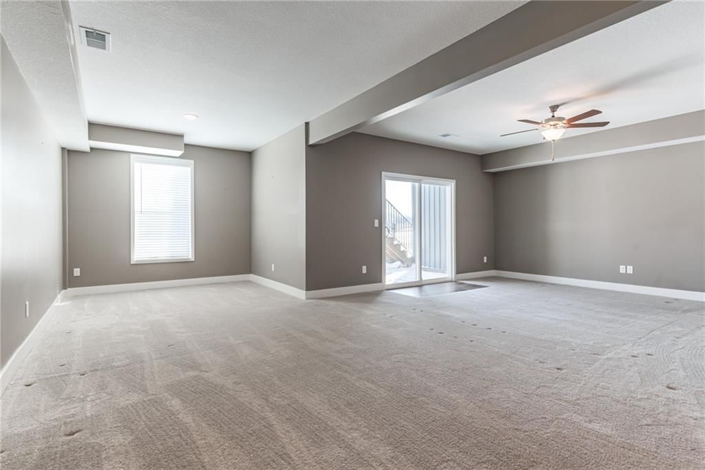 9609 N Lenox Avenue — photo 39