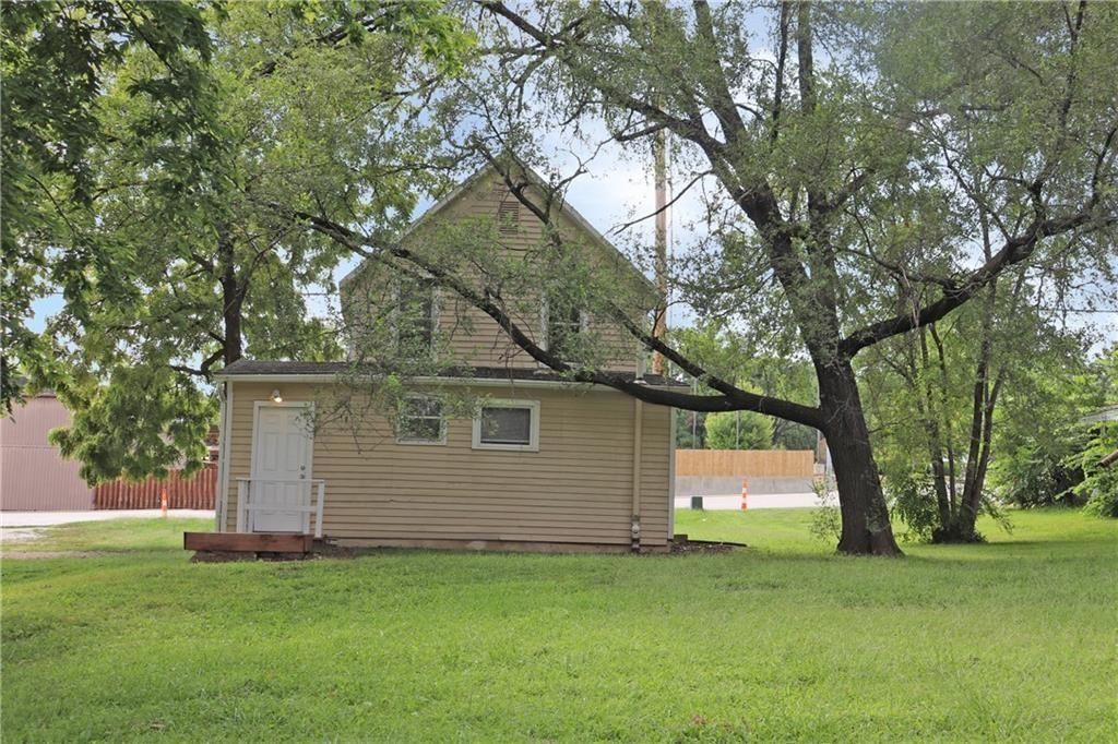 216 N Main Street — photo 10
