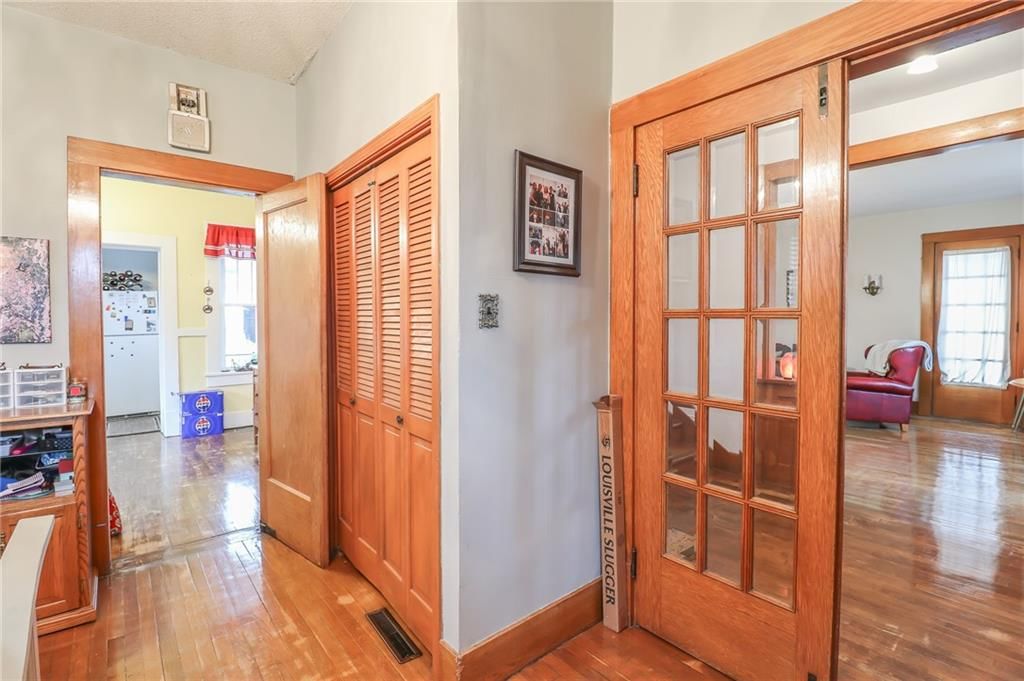 2609 Felix Street — photo 15
