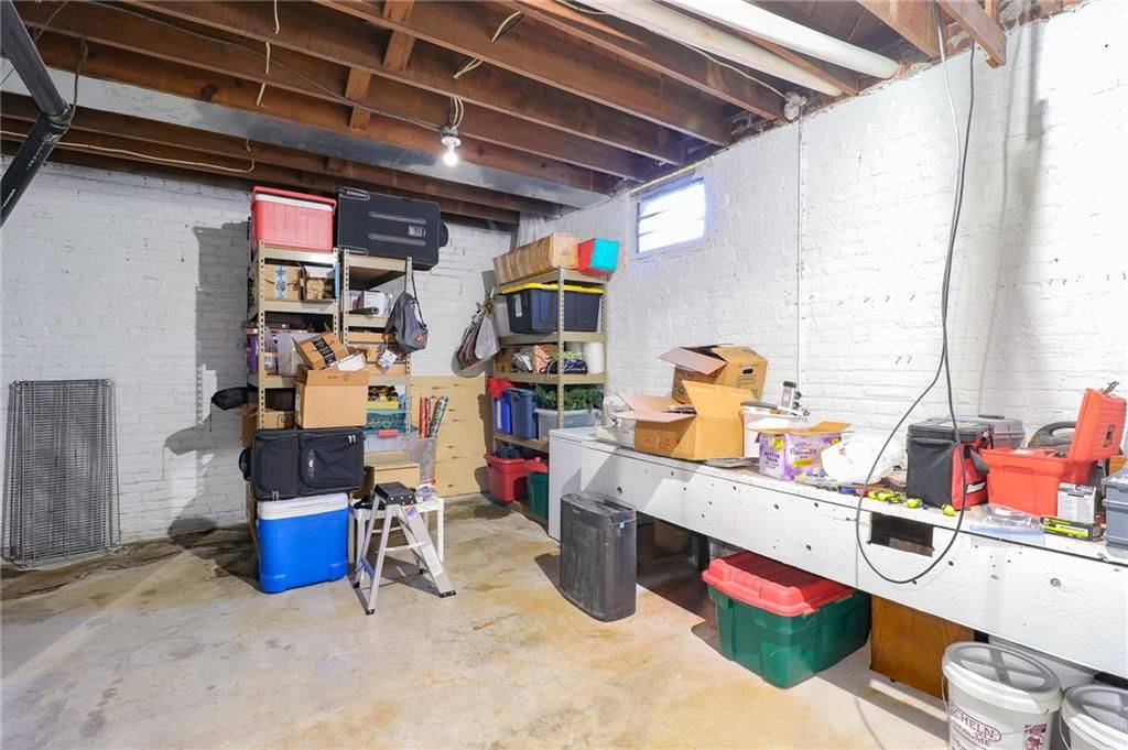 2609 Felix Street — photo 32
