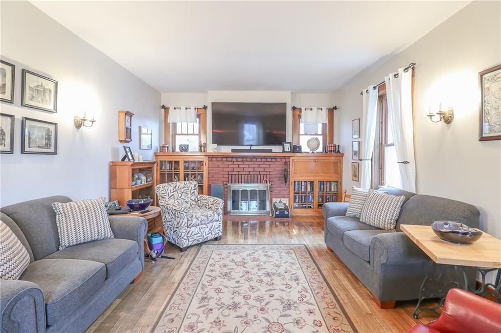 2609 Felix Street — photo 7