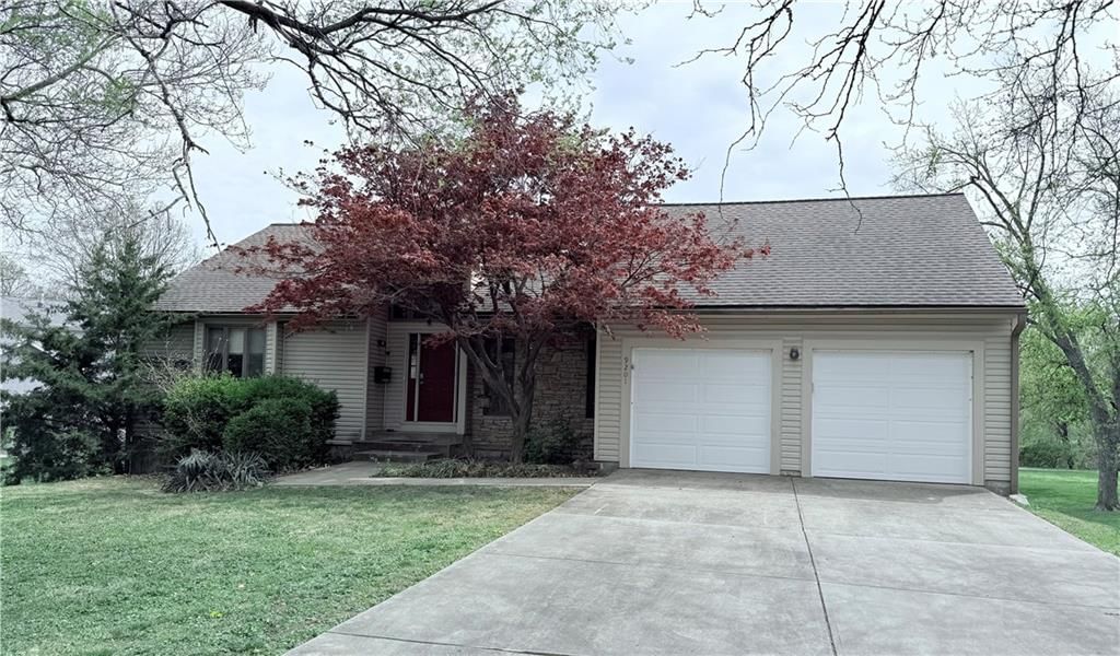 9201 W 103rd Street — photo 28