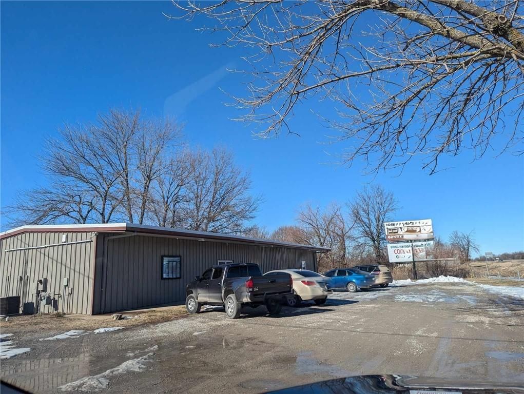 127 N 69 Highway — photo 7